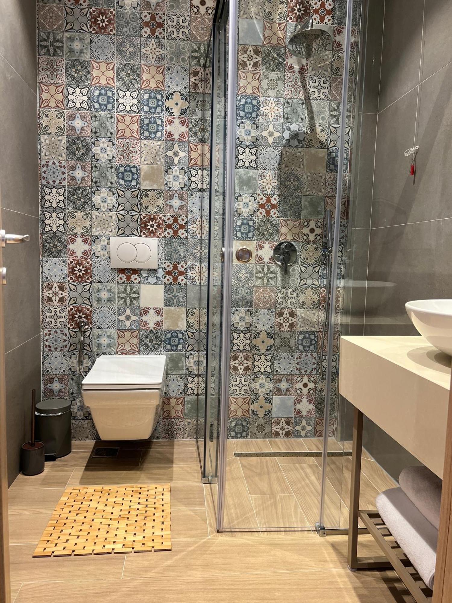 Coastline Luxury Apart Hotel Golem  Extérieur photo