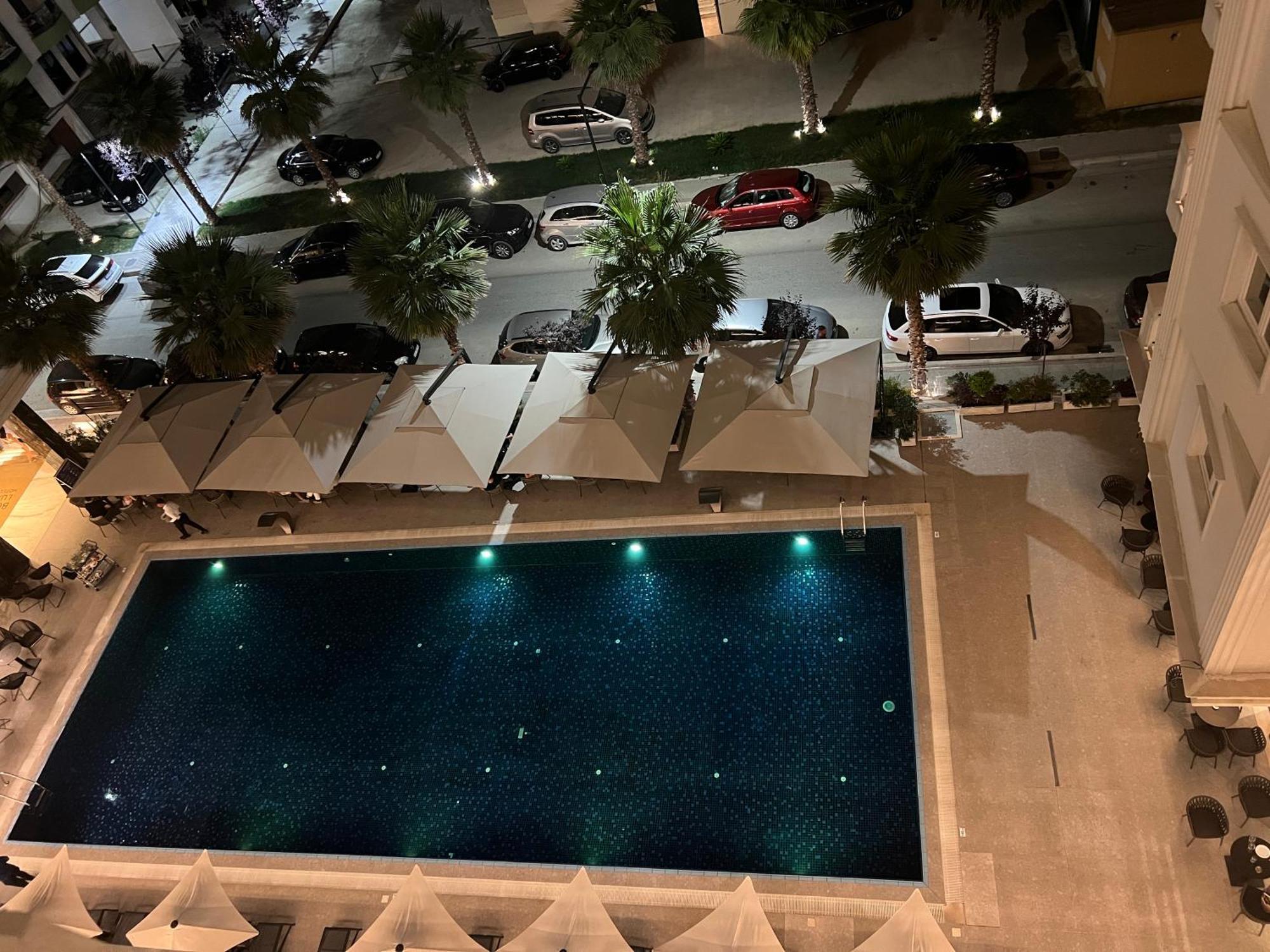 Coastline Luxury Apart Hotel Golem  Extérieur photo